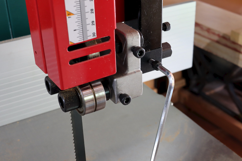 Upgrade Your Bandsaw Adjustment Screws Popular Woodworking
