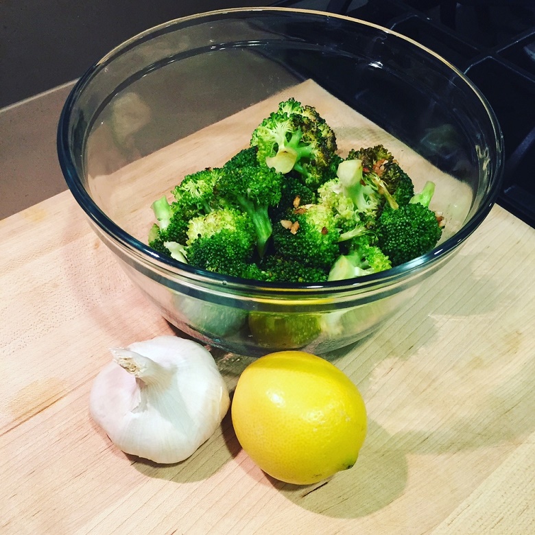 How to cook broccoli correctly step by step?