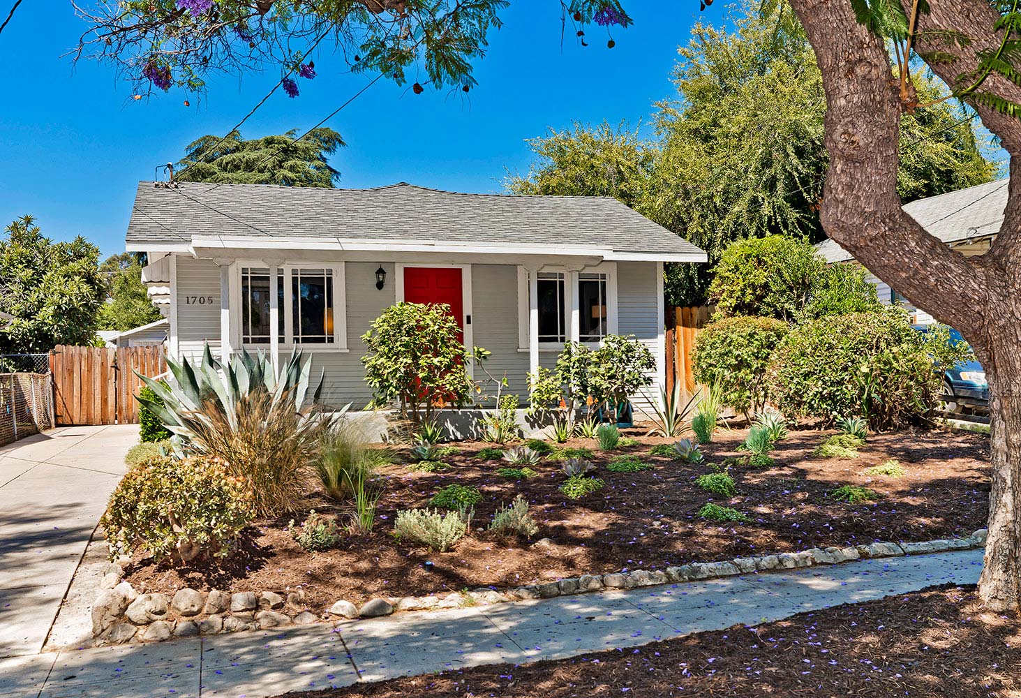 1705 Mentone Avenue, Pasadena