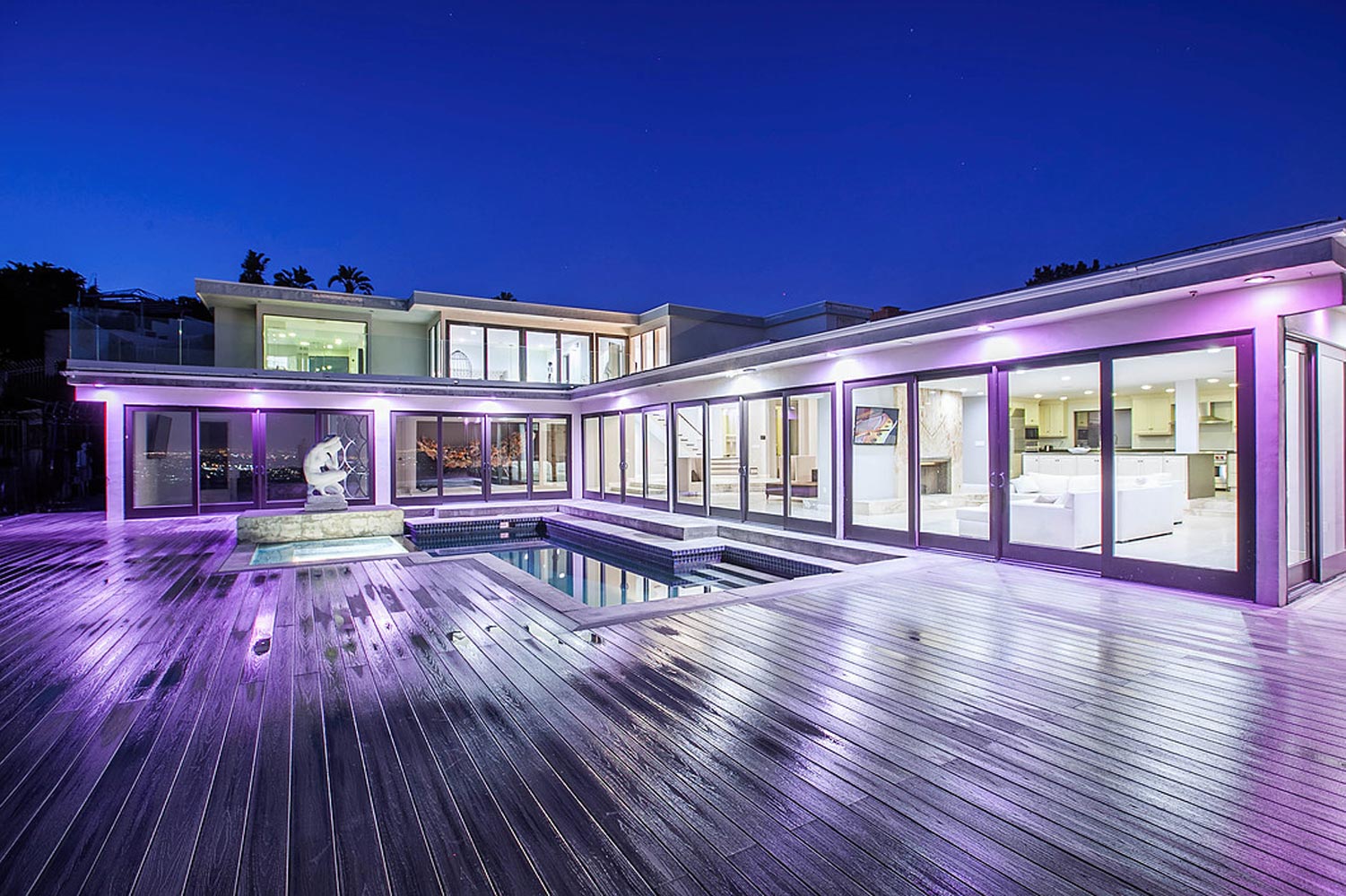 Vangelis Korasidis 2271 Hercules Drive, Los Angeles