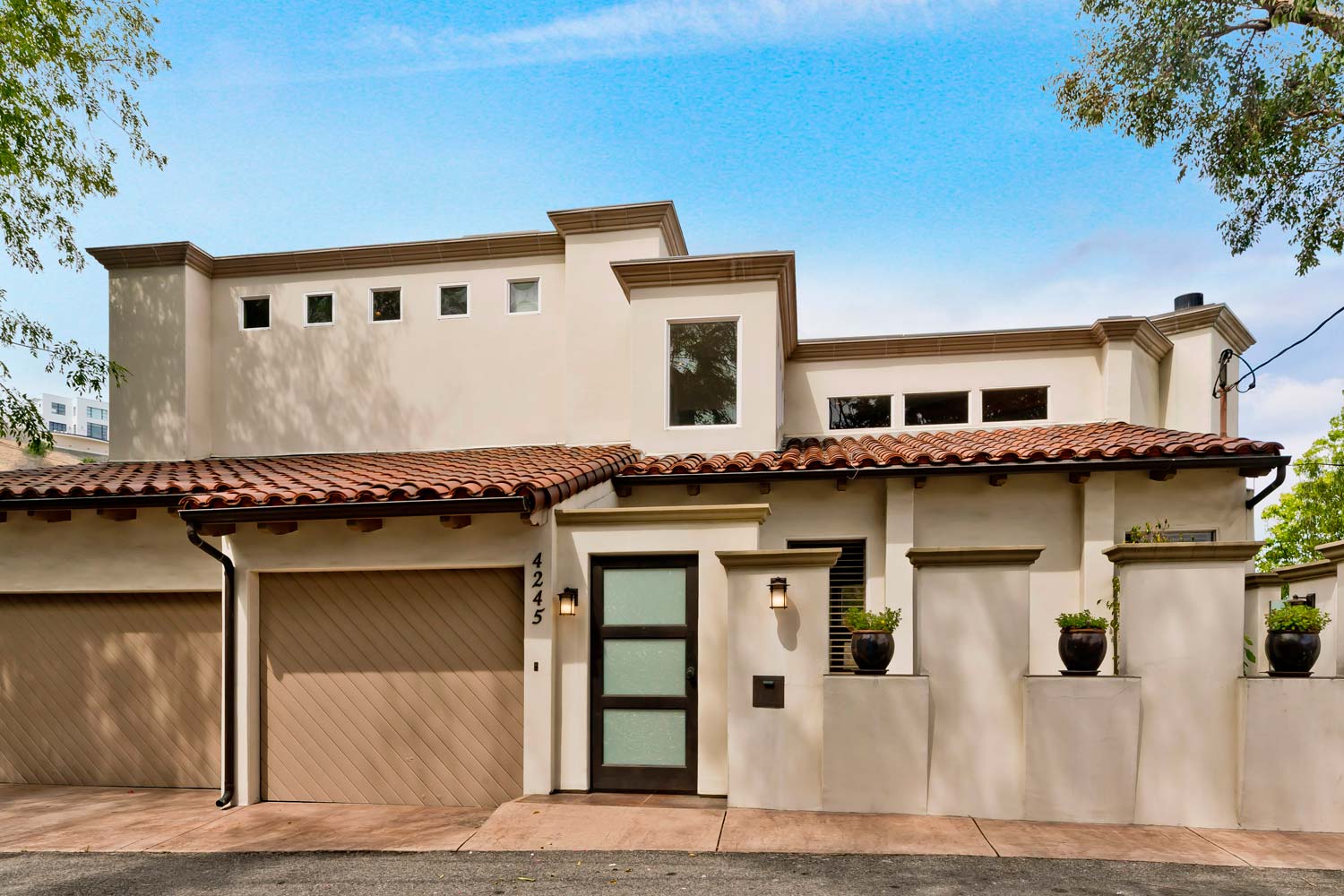 4245 Drive, Studio City