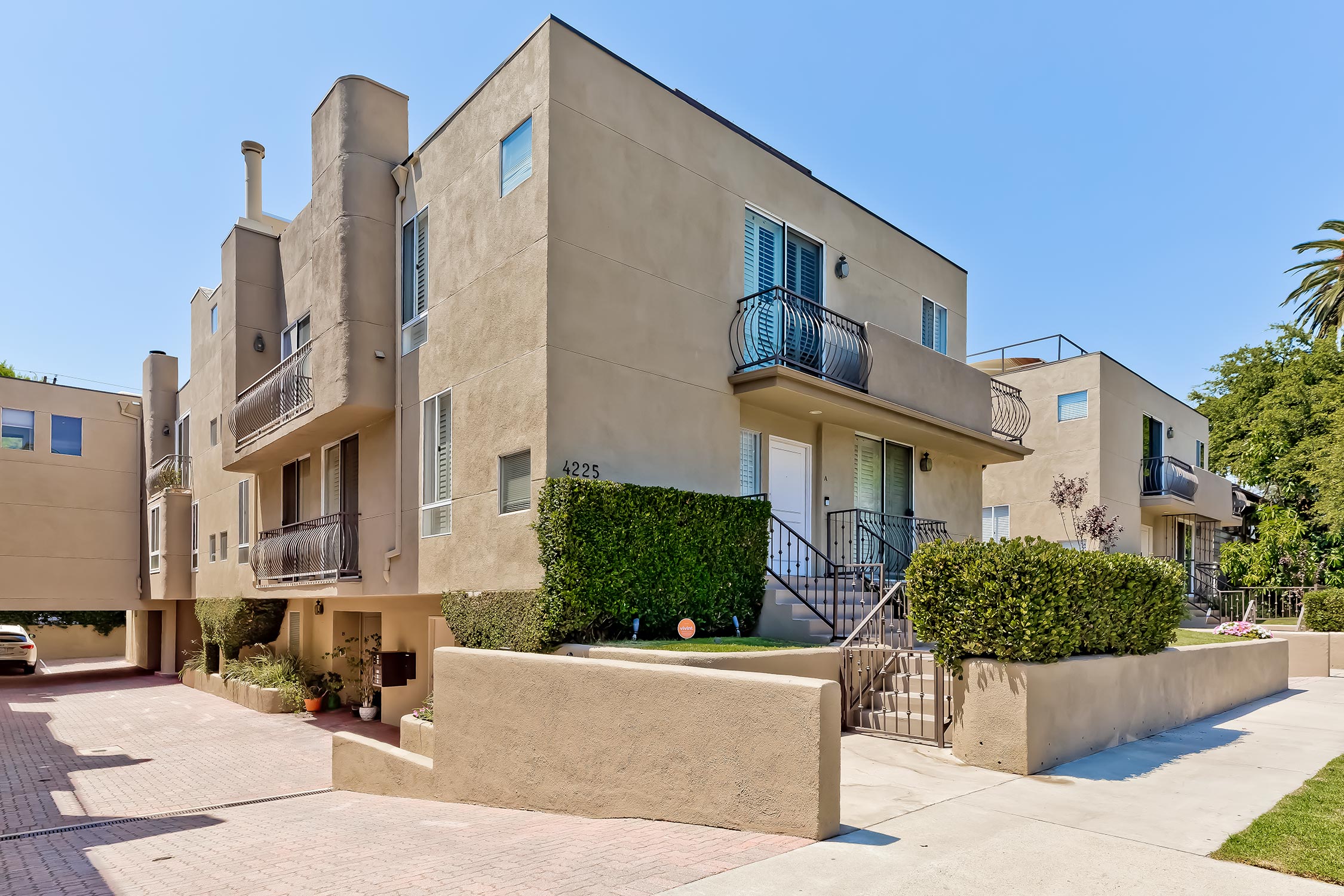 Lisa Kirshner 4225 Tujunga Ave, Unit D, Studio City GUIDE Real Estate