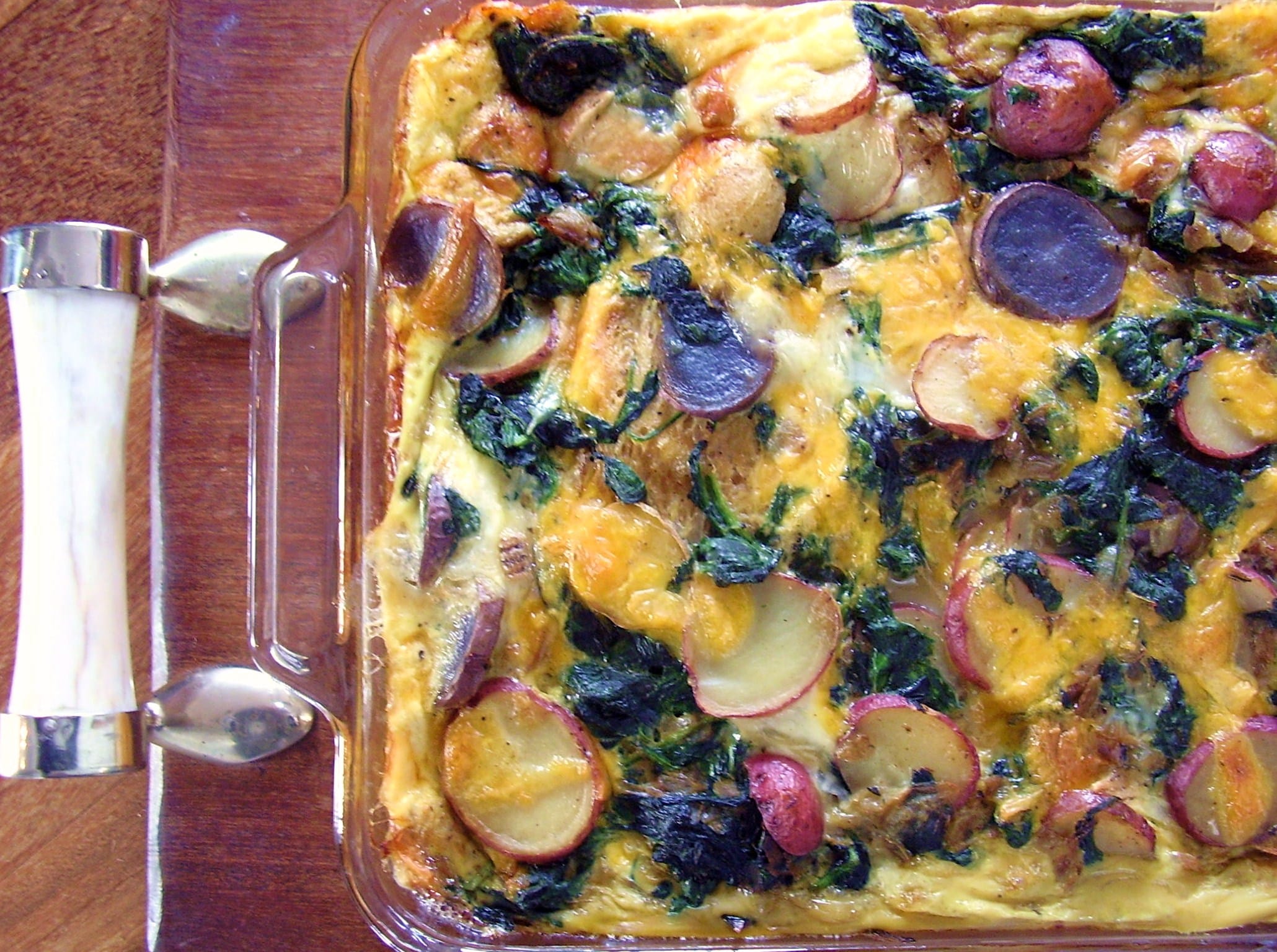Pour in egg mixture and lightly stir to blend ingredients. Overnight Egg Spinach Hash Brown Breakfast Strata