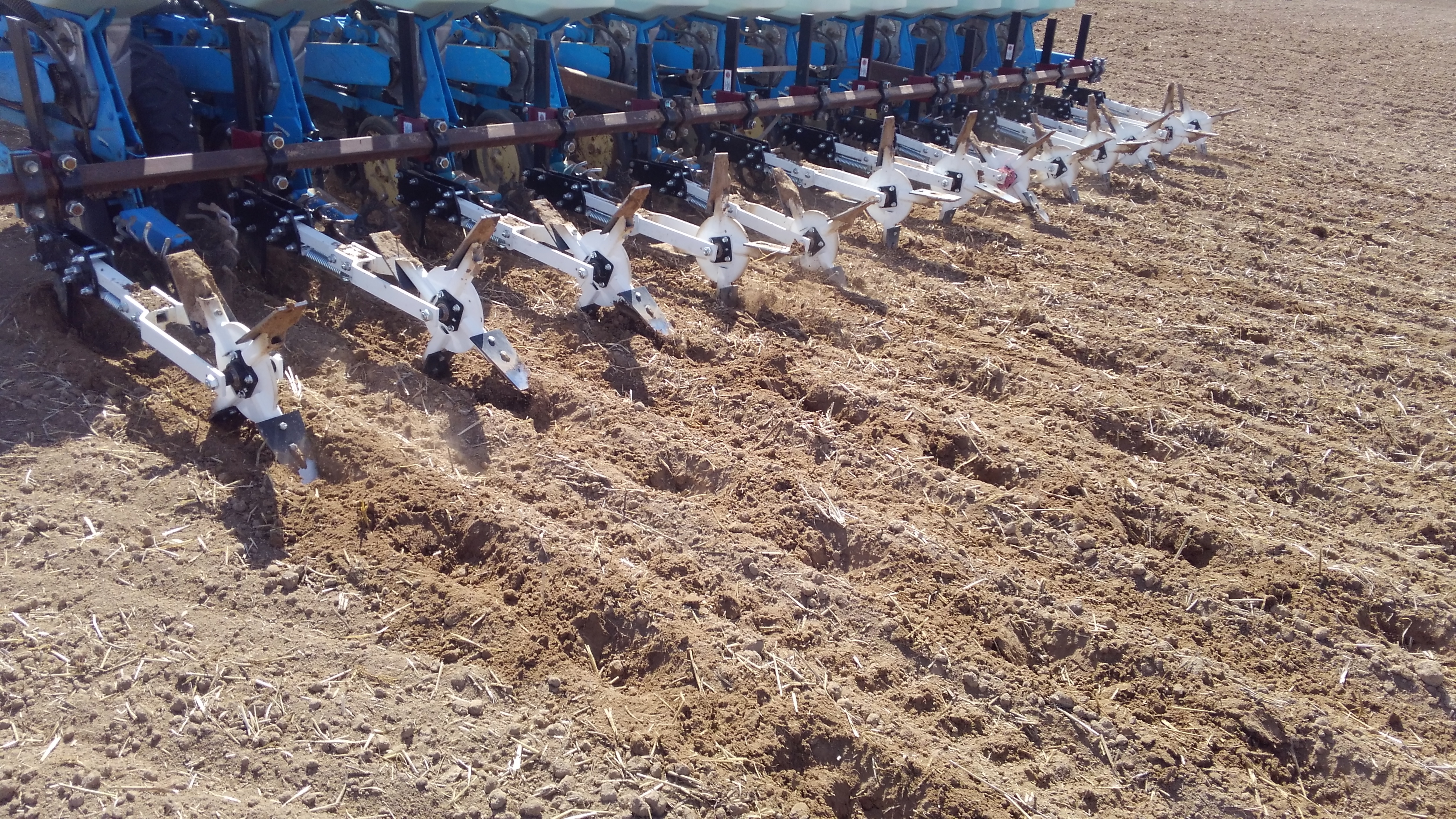 Planting & Tillage Equipment Buyers' Guide Potato Grower Magazine
