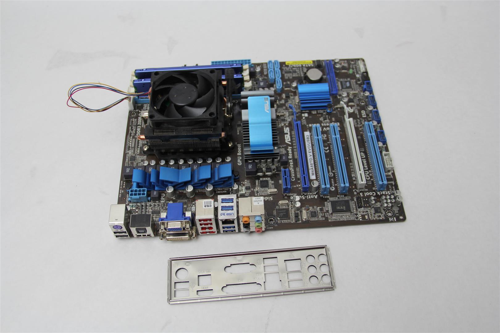 Asus M4A88TDV EVO/USB3 Motherboard AMD Quad Core Phenom II x4 965 CPU