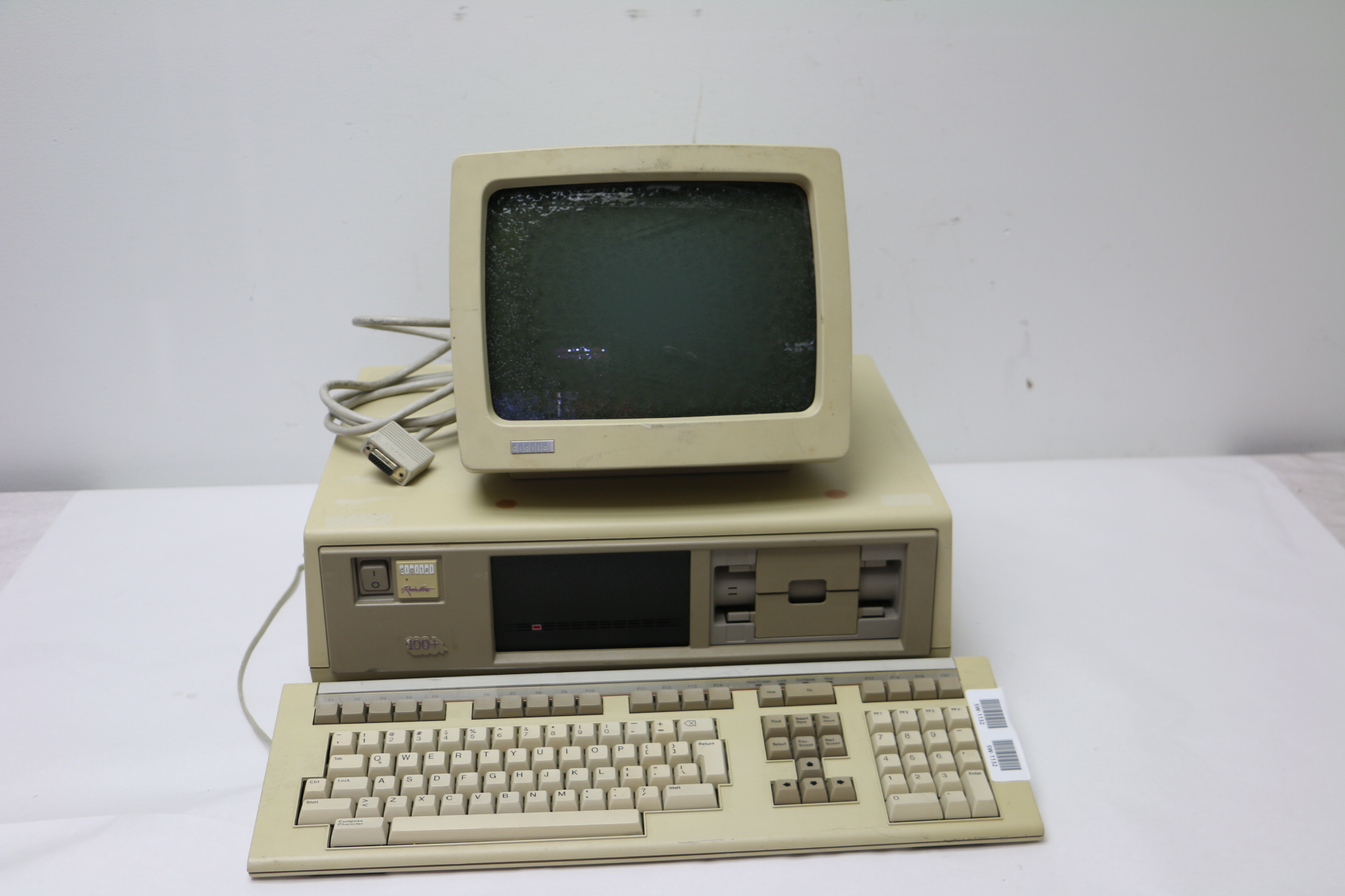 VINTAGE Digital DEC Rainbow 100 PC100B2 Computer System w/Monitor