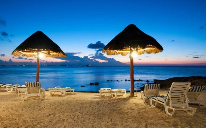 Top 10 Romantic Vacation Spots for Couples to Enjoy Time