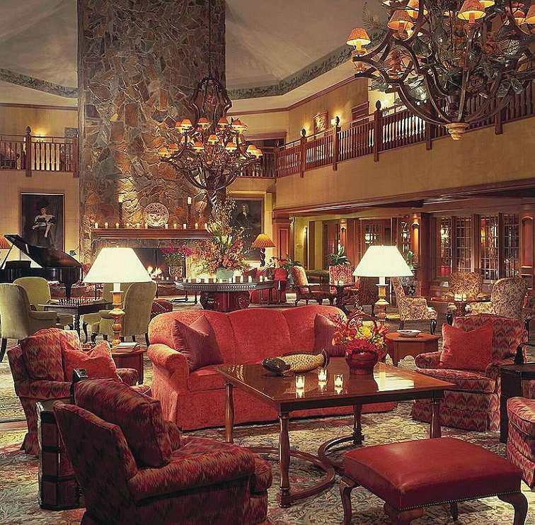 Top 10 Best Hotels in USA You Can Stay in