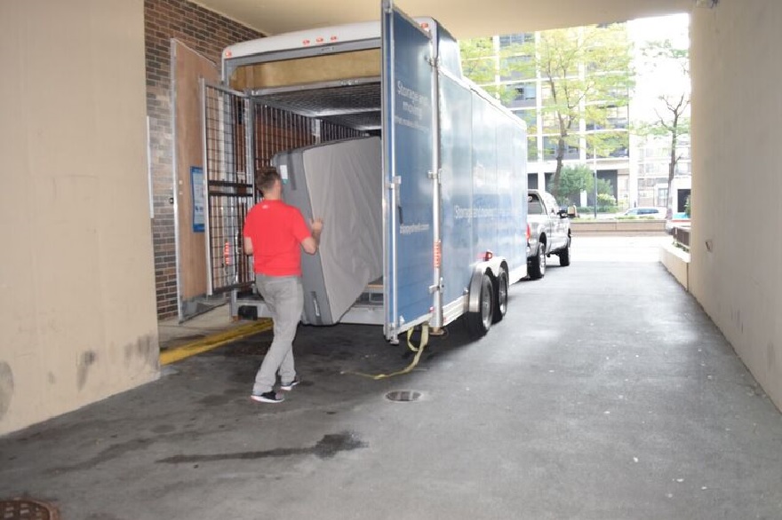 7 Tips For Choosing Best Moving Container Company In Your Area