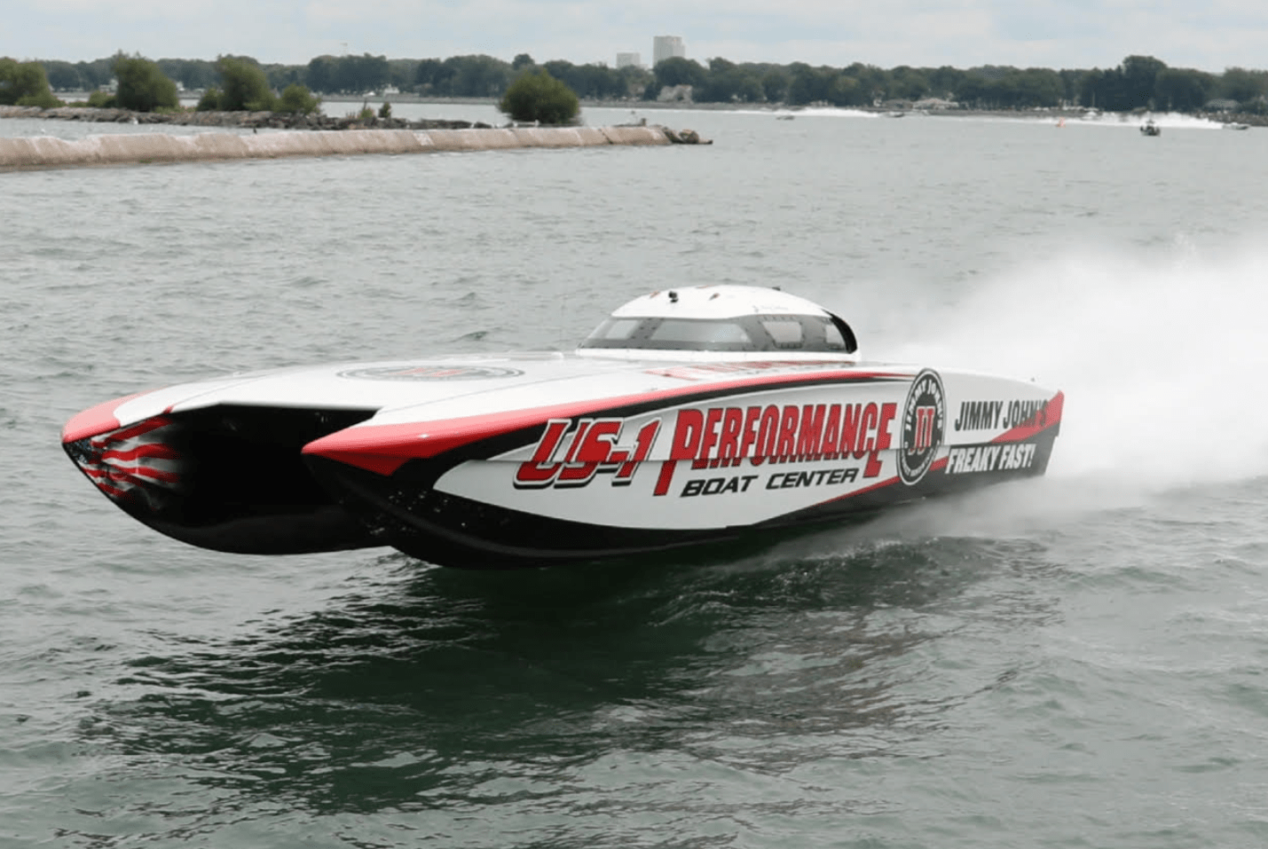 Performance Boat Center/Jimmy John’s Triumphs in Dunkirk Race