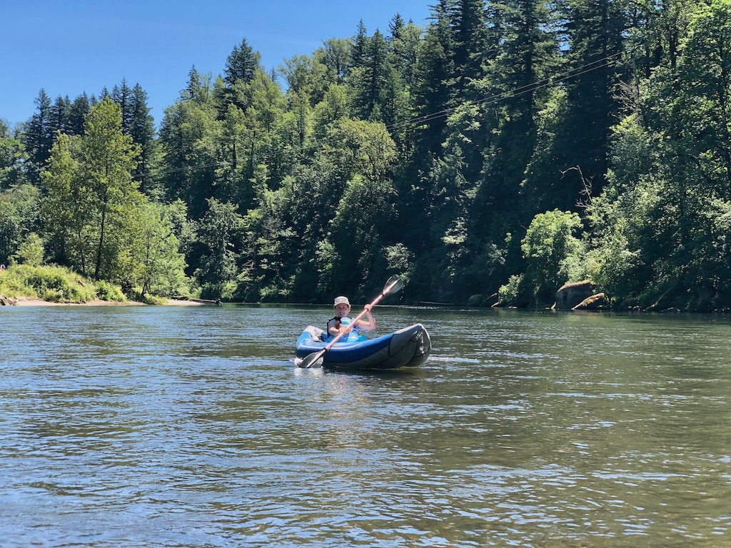 Sandy River & Sugarpine DriveIn Best Soft Serve in Portland!