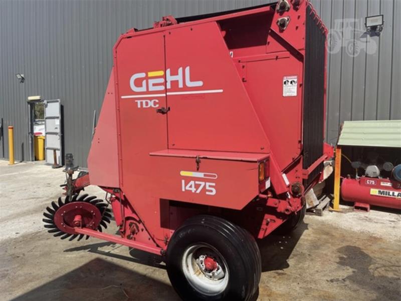 GEHL 1475 round baler, Hay Silage Equip GEHL VIC Power Farming