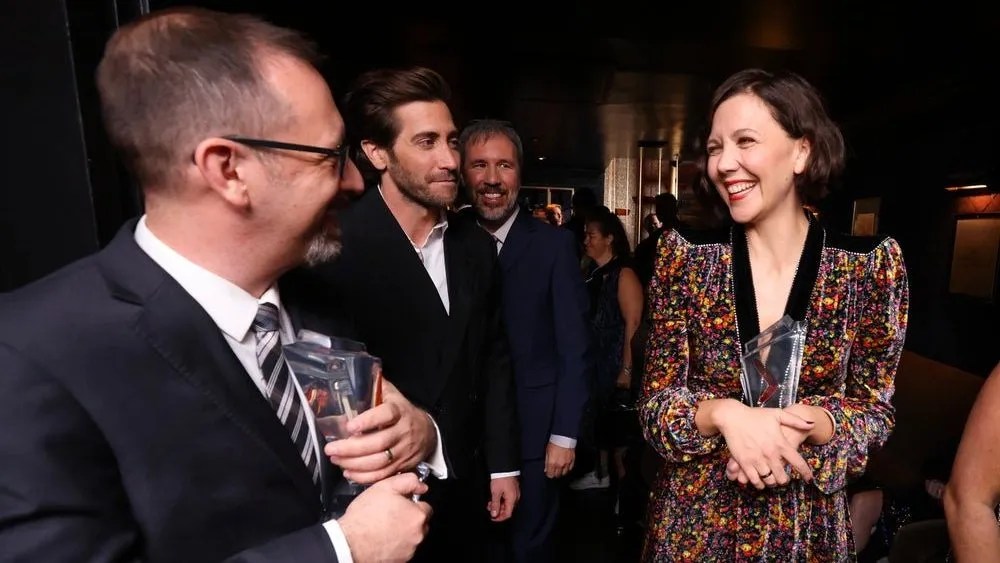 Jake Gyllenhaal Attends Hamilton Awards with Sister Maggie After Taylor