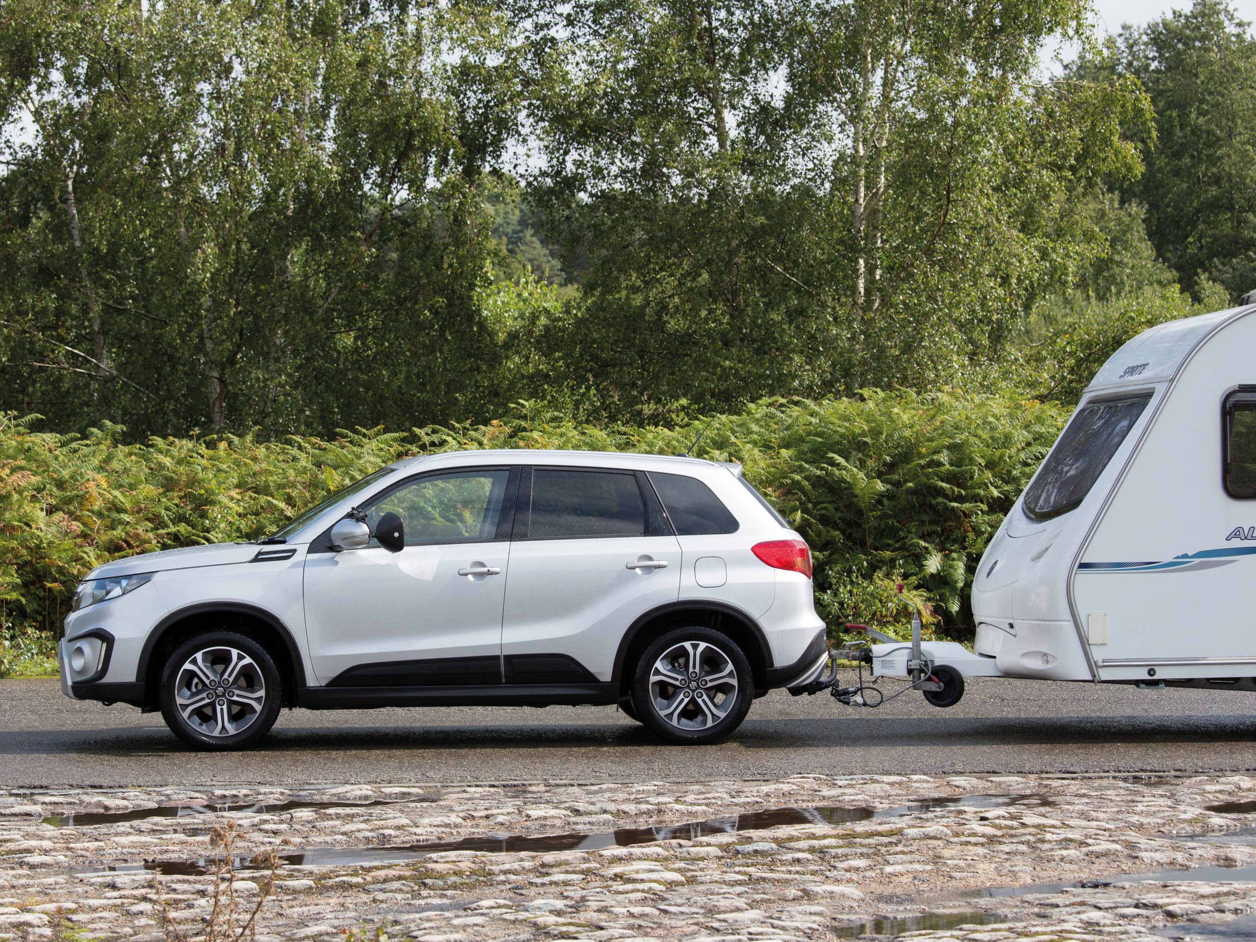 Suzuki Vitara - Practical Caravan