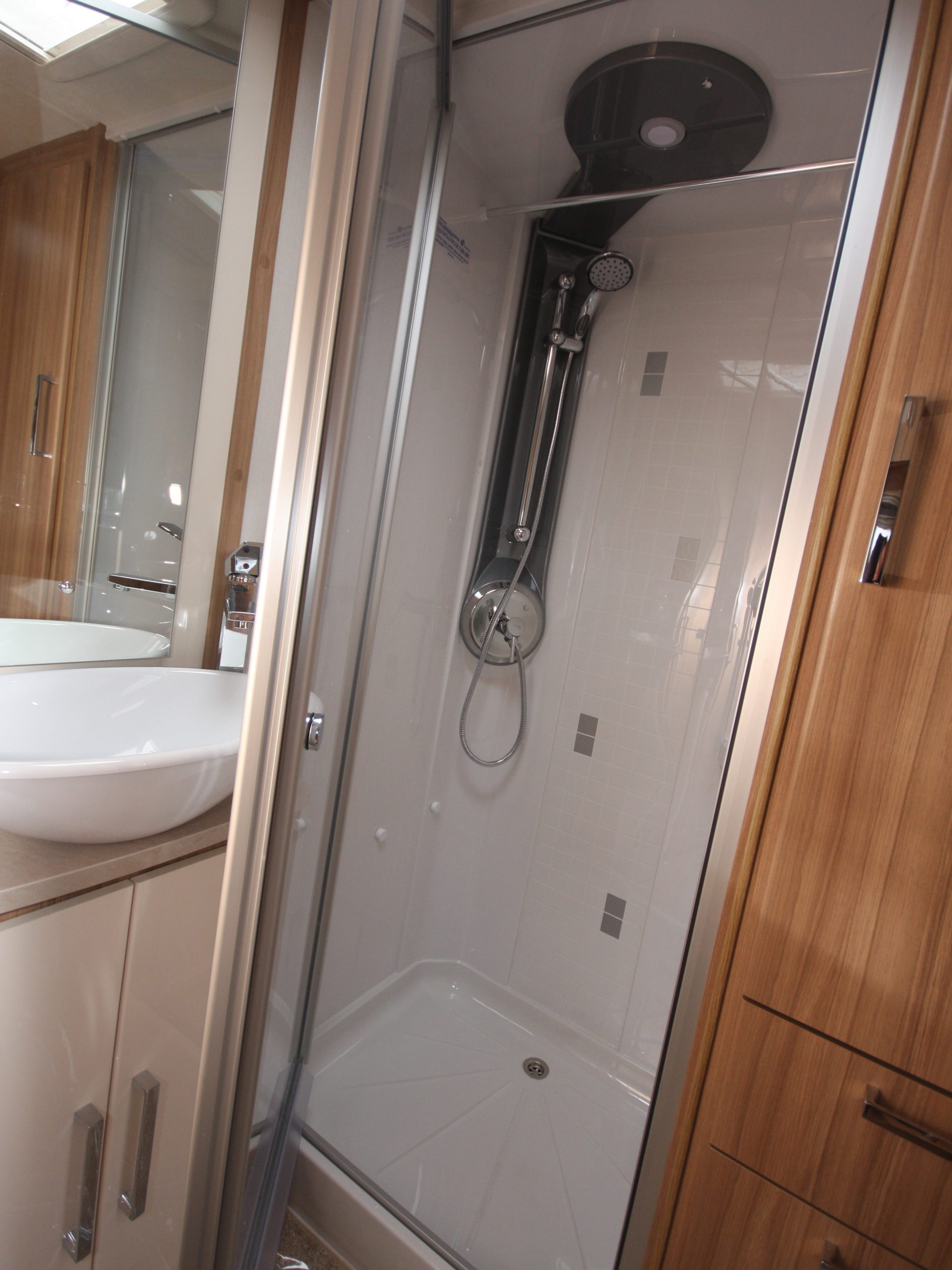 Lunar Clubman ES Practical Caravan