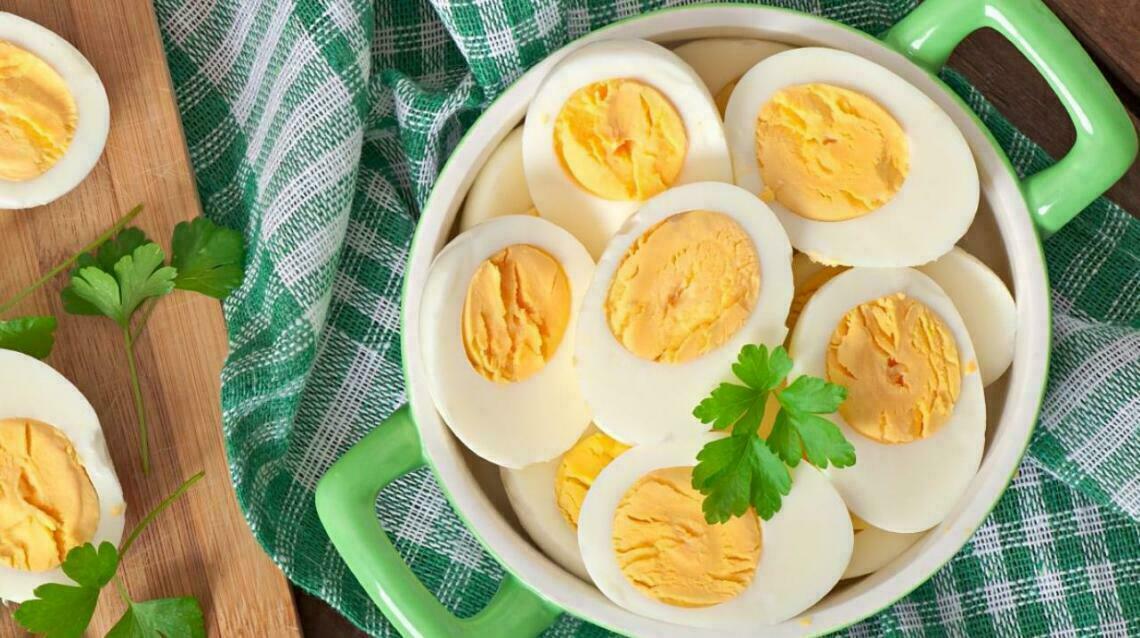 Why I Eat 34 Eggs a Day Dr. Ojha on Benefits of Eating Eggs
