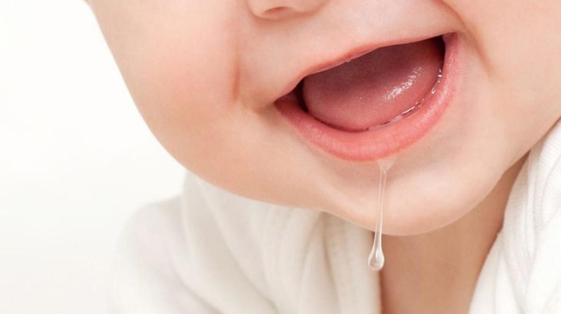 How Long Does Someone Else's Saliva Stay in Your Mouth