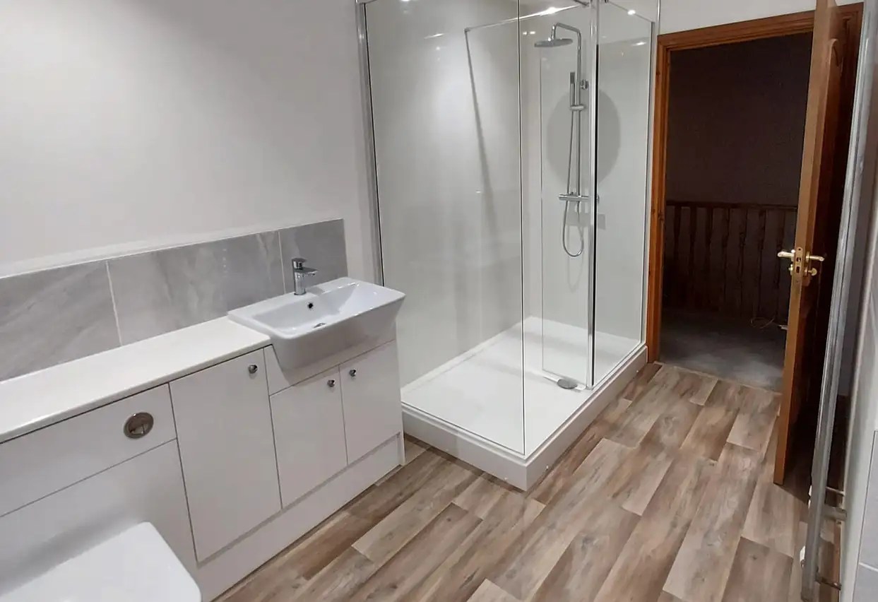 Plumb Right Bathrooms & Kitchens