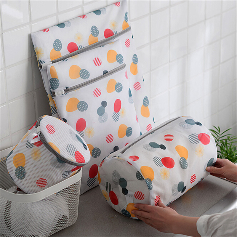 News How to Wash Bras Using a Laundry Bag?