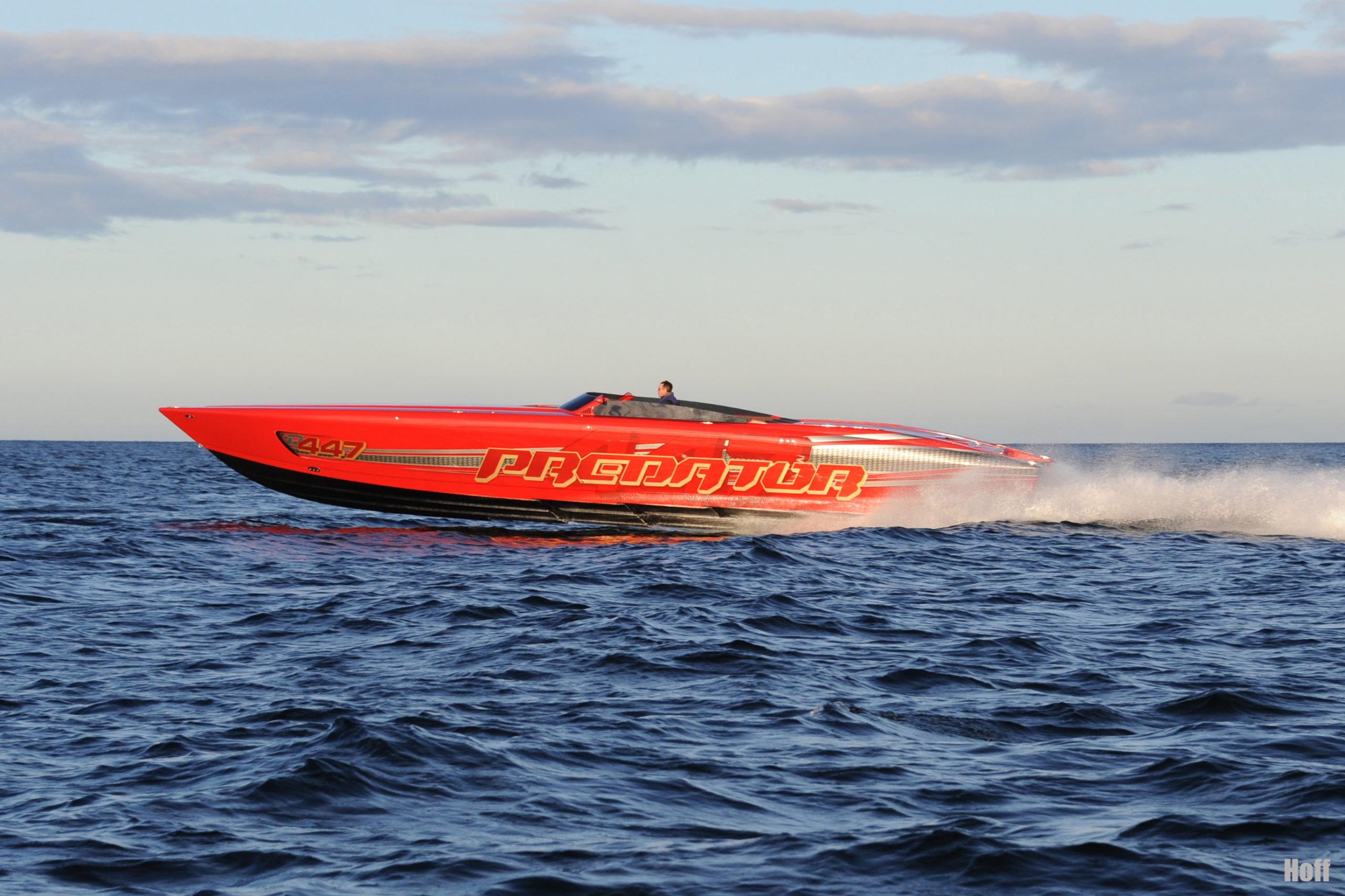 Predator 447-R - Predator Boats