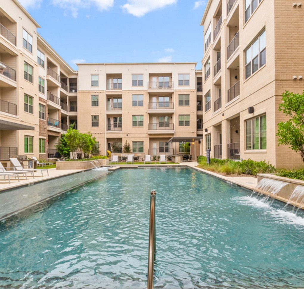 Elan Addison Grove Premier Corporate Housing