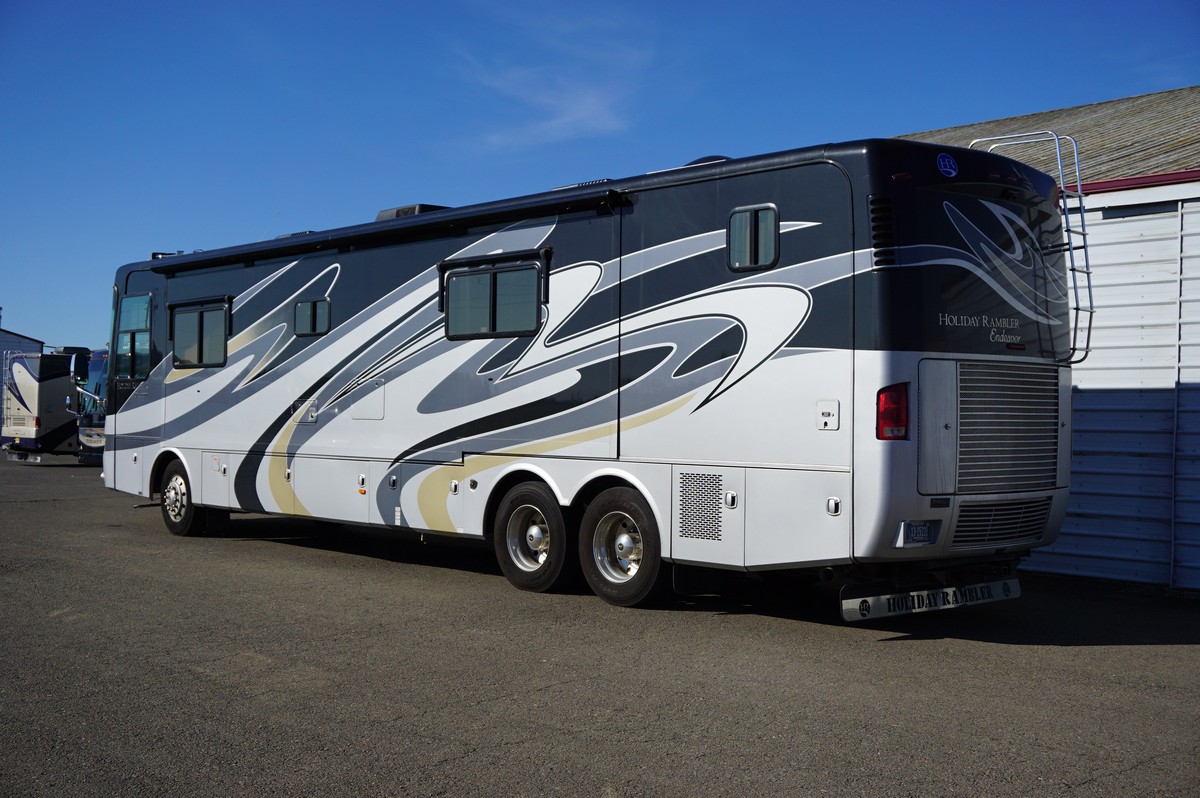 2011 Holiday Rambler Endeavor 43′ Premier RV
