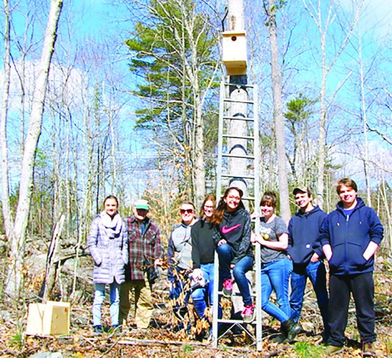 THE DUCHESS OF CAMBRIDGE, Kate Middleton, talks to a guest after being presented with her bouquet as she arrives for the U.K. Premiere of “War Horse” in aid of The Foundation of Prince William and Prince Harry, at a central London cinema on Sunday. She turned 30 on Monday.