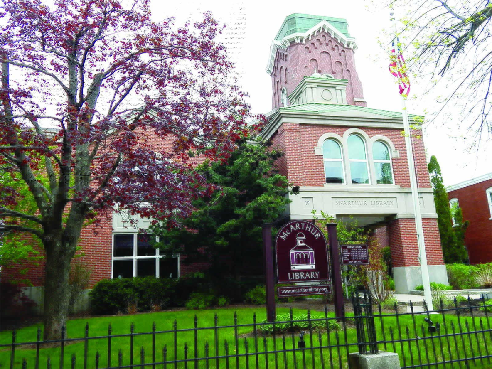 GIRL SCOUT TROOP 1089 had a sleep-over and made dog biscuits to donate to Coastal Humane Society in Brunswick. From left Phoebe Churney, Michelle Sarber and Aidan Crawford. For information on Girl Scouts, or to volunteer, call 1-888-922- 4763 or visit www.girlscoutsof- maine.org.