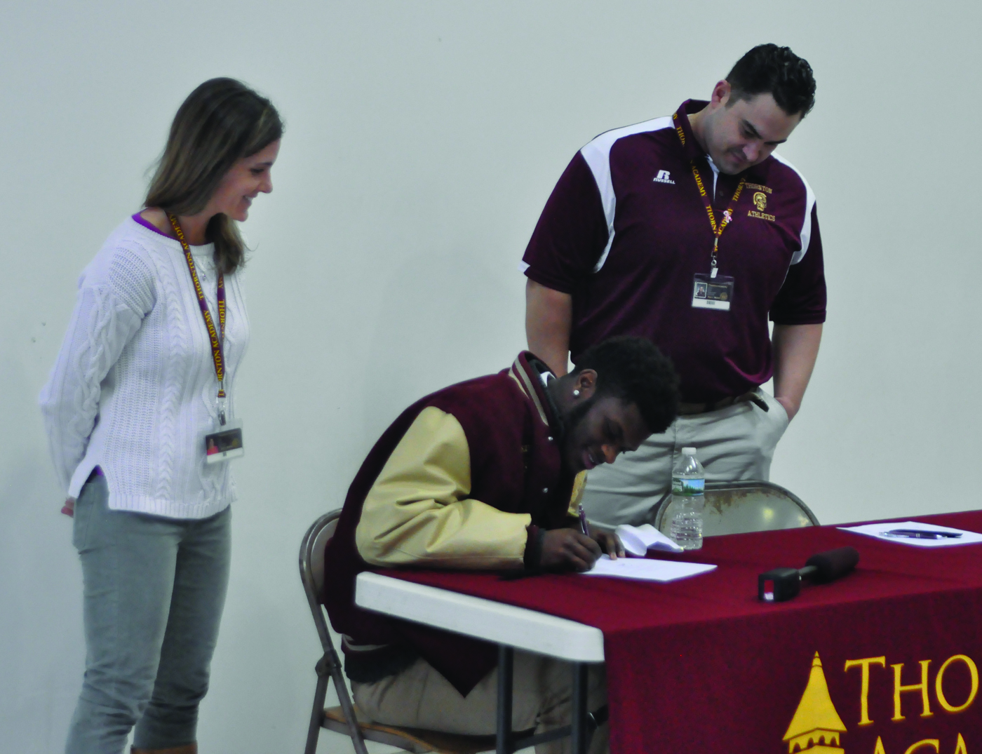 Johnny Rosario signs his National Letter of Intent. ALEX SPONSELLER/ Journal Tribune