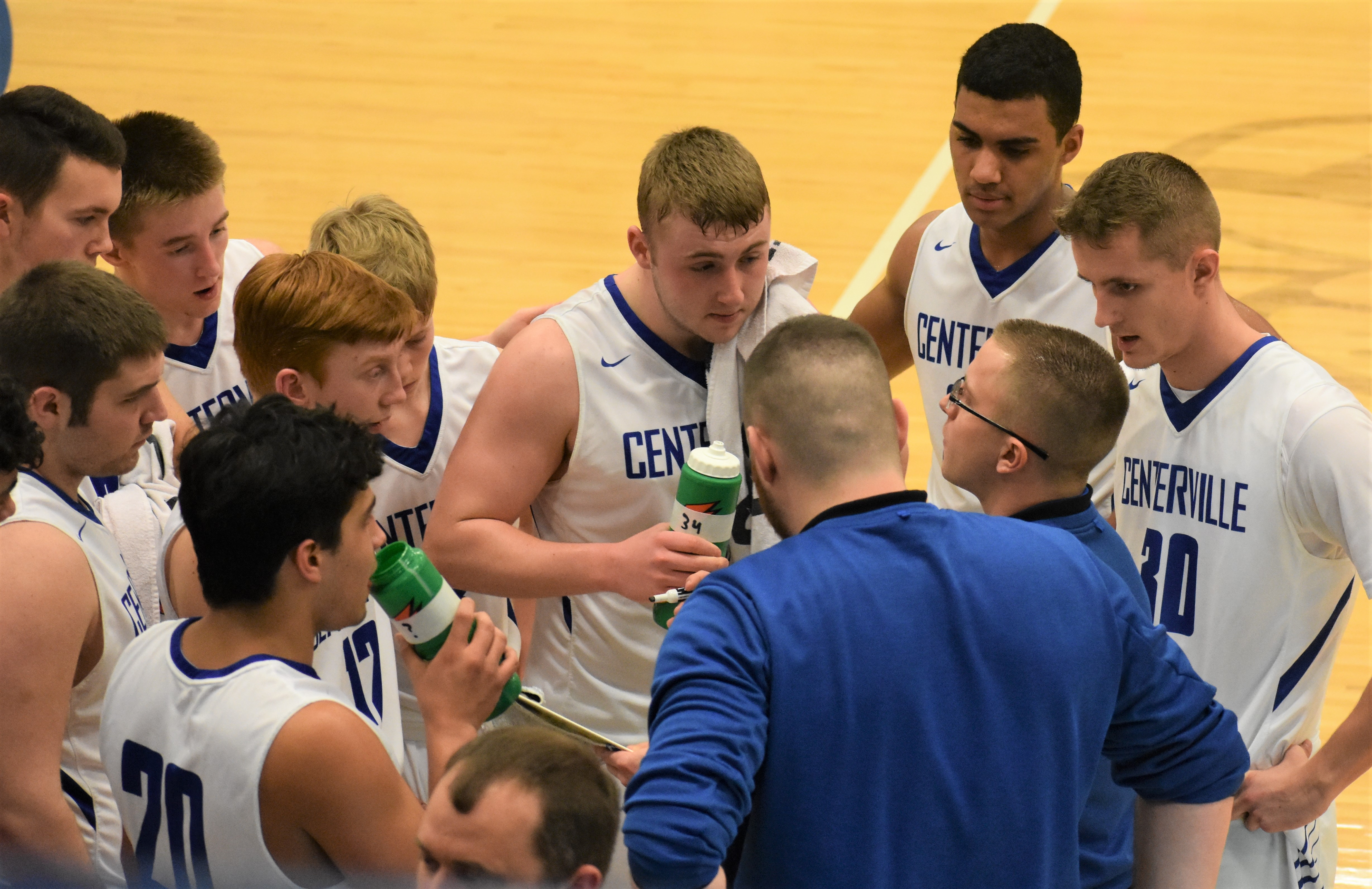 DuPree Leads Bulldogs to TEC Win Press Room Pass