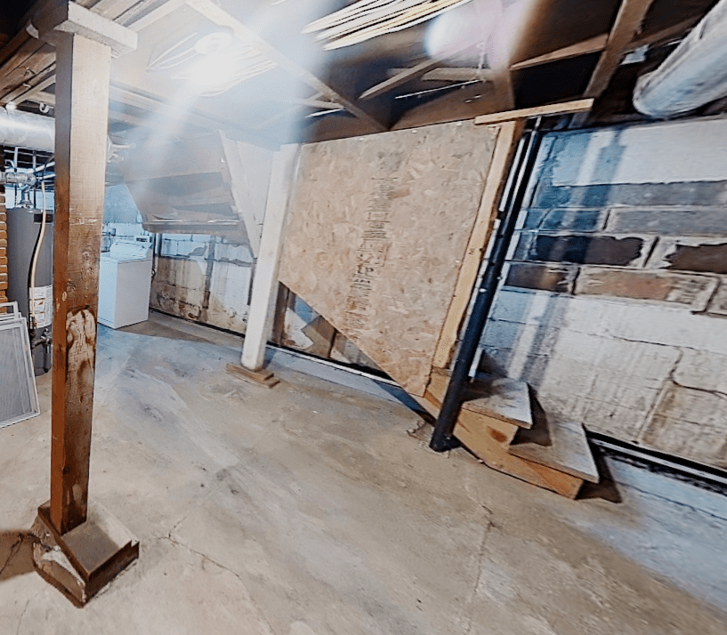 Prestige Properties, LLC 903 Iowa Ave House (4BA/2BA)