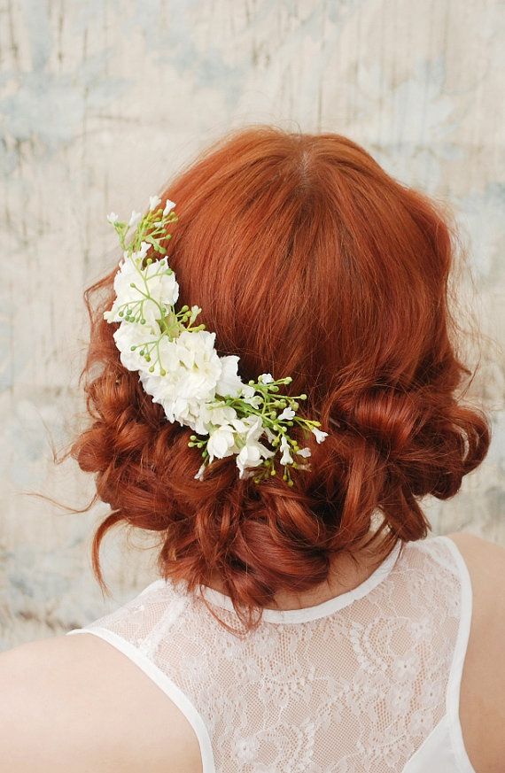 13 Pretty Weddinginspired Hairstyles to Try Pretty Designs