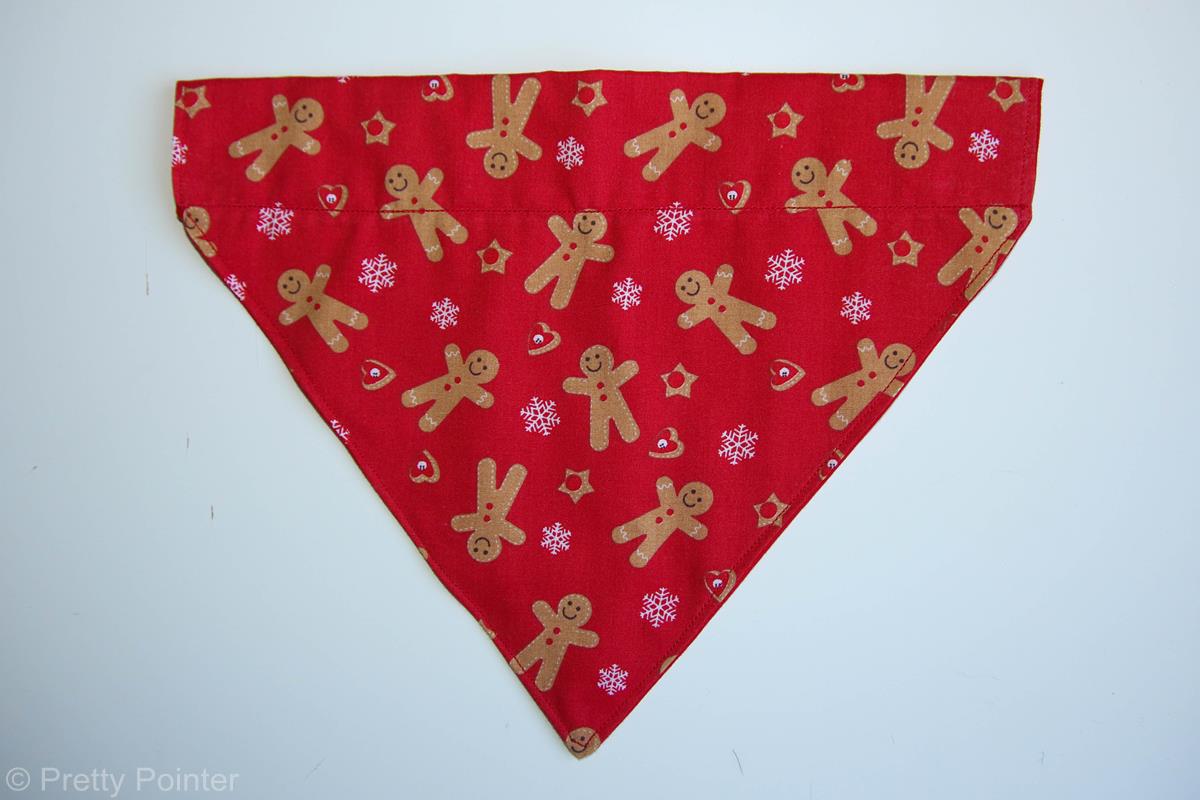 Christmas Bandanas Pretty Pointer