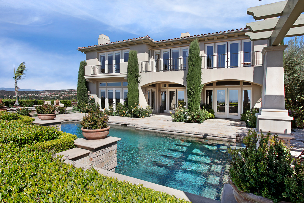 Pelican Point The Attraction of Newport Coast