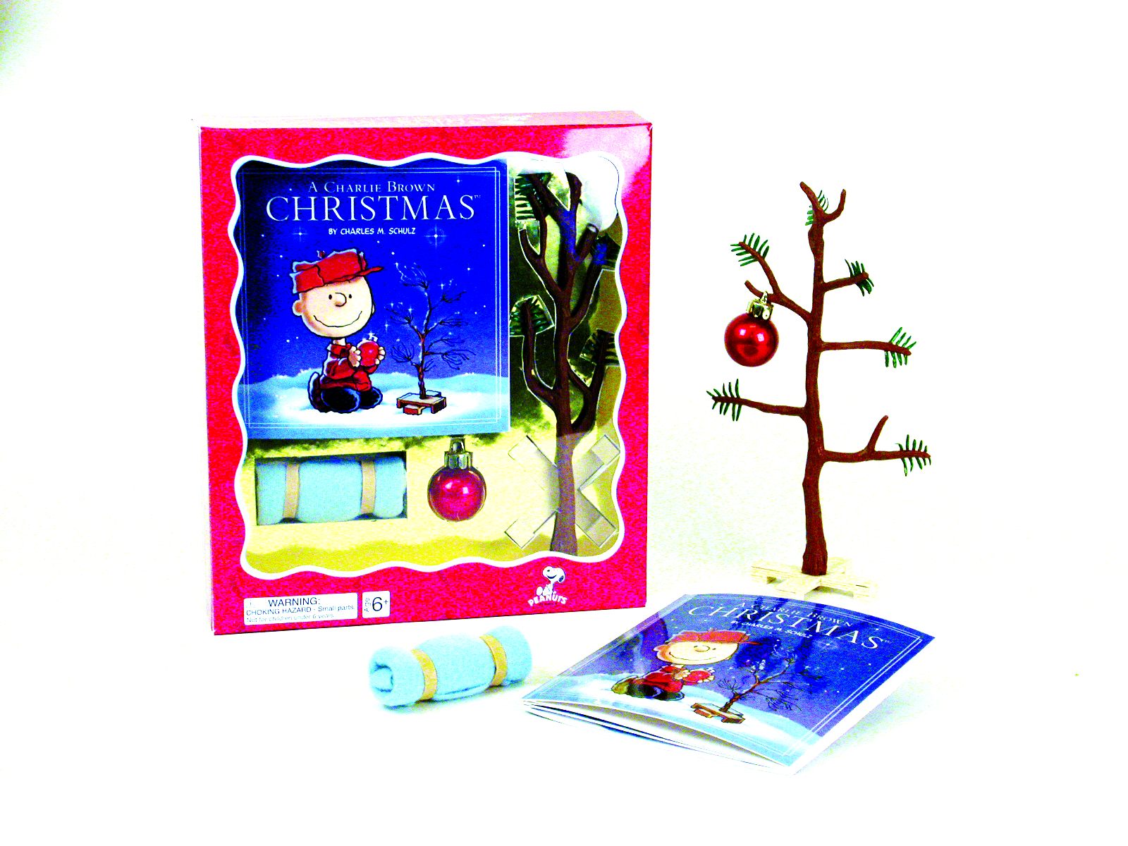 JUL091213 PEANUTS CHARLIE BROWN CHRISTMAS TREE KIT Previews World