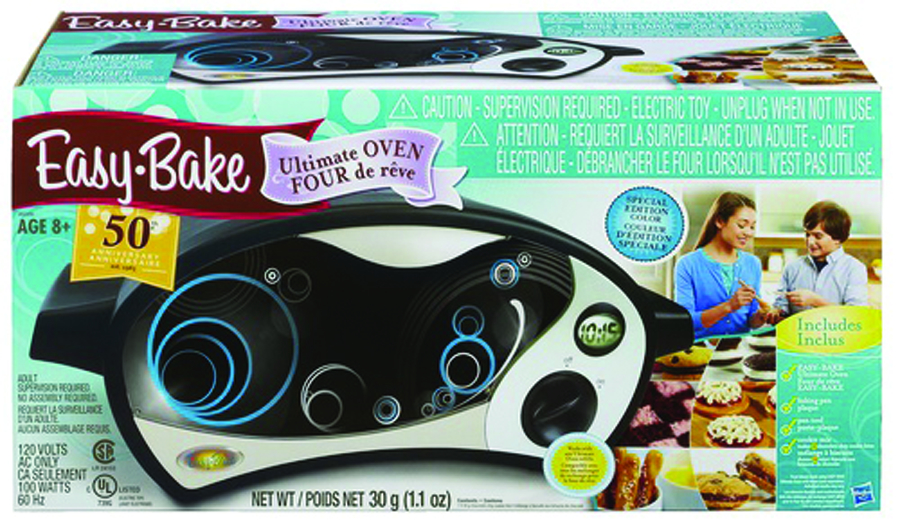 JUL142109 EZ BAKE ULTIMATE OVEN BLACK Previews World