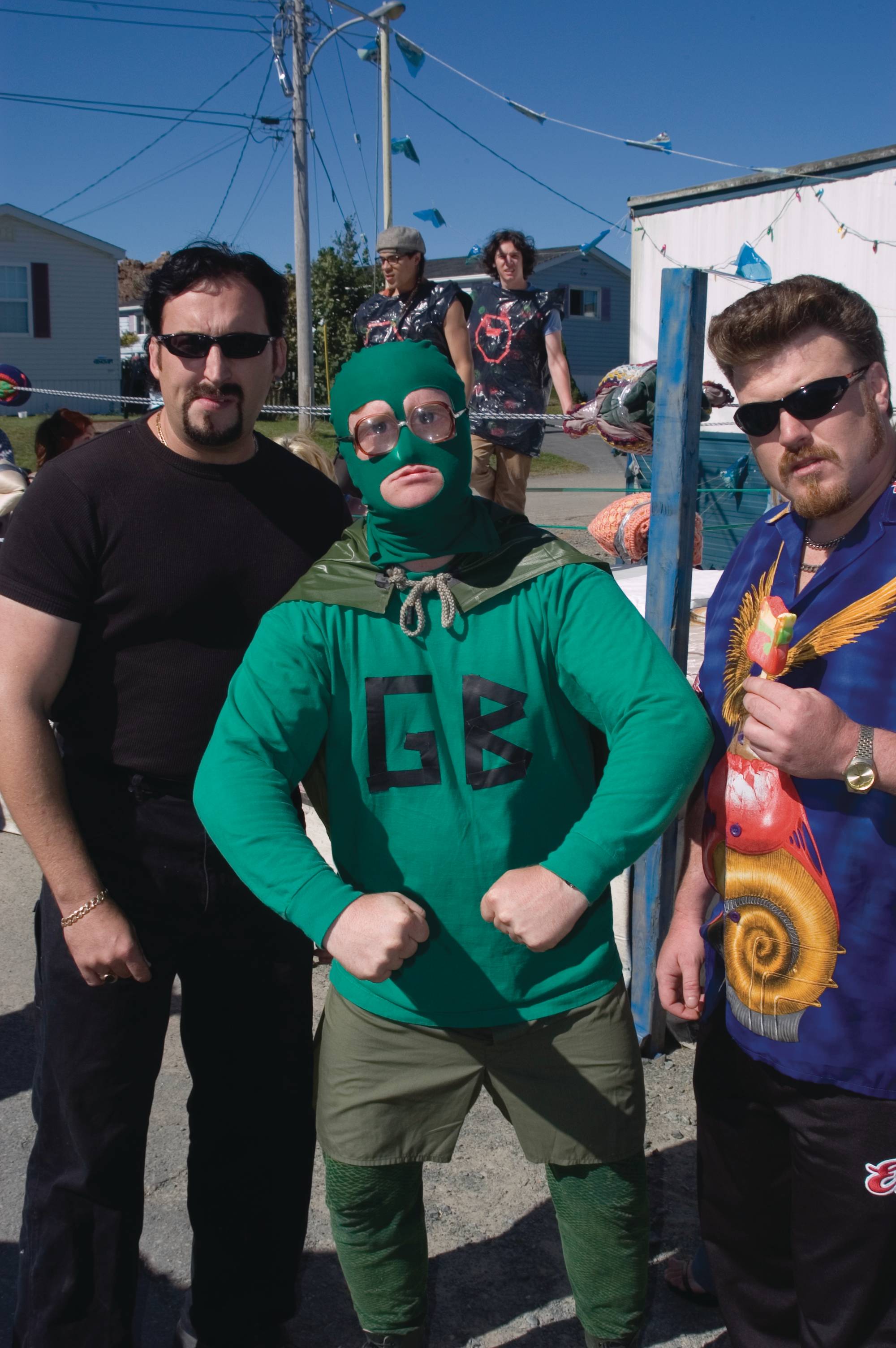 Merry Christmas from my dirty green bastard r/Audi