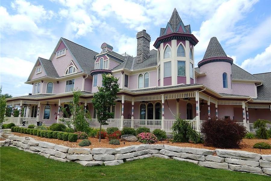 15,000 Sq. Ft. Victorian Mansion Featured On MTV Teen Cribs Lists For