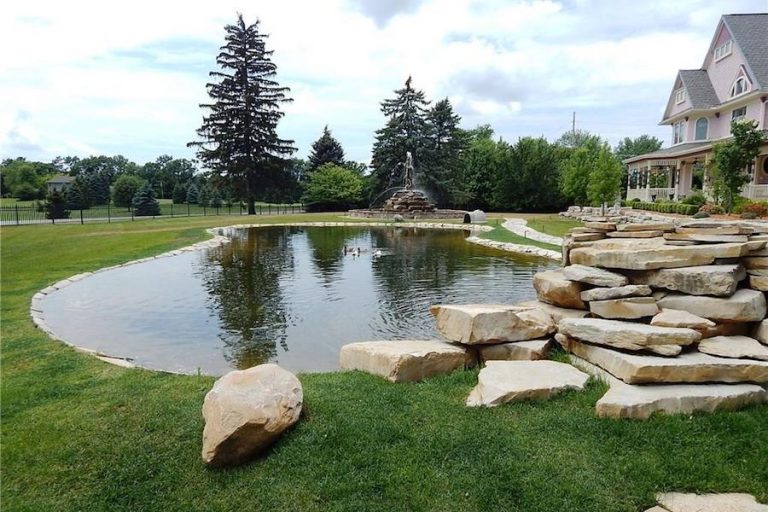 15,000 Sq. Ft. Victorian Mansion Featured On MTV Teen Cribs Lists For