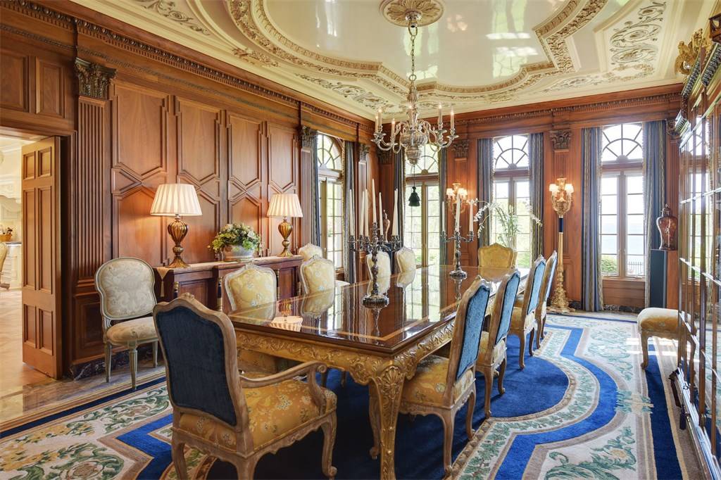 Historic c.1917 Herman and Claudia Uihlein Residence Historic c.1917 Herman and Claudia Uihlein Residence