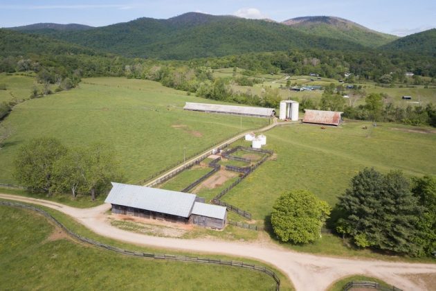 400 Acre Piedmont Farm Asks 6.1M in Sperryville, VA (PHOTOS) Pricey Pads