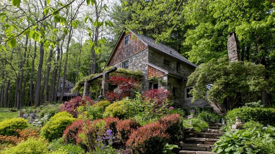 Historic 1890 Stone Cottage on 3.42 Acres Asks 795K in Highland, New