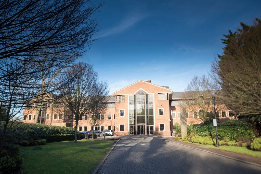 Serviced Offices In Bath Road, Longford, Heathrow, UB7 0EB From £320