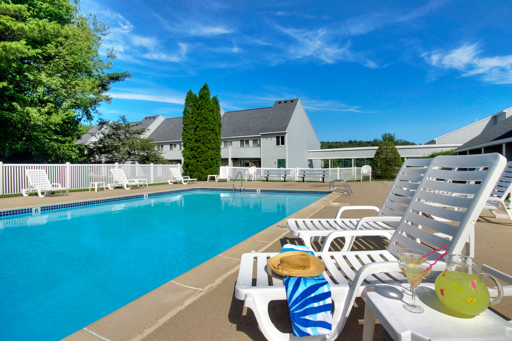 Apartments in Falmouth, ME Foreside Estates Princeton Properties