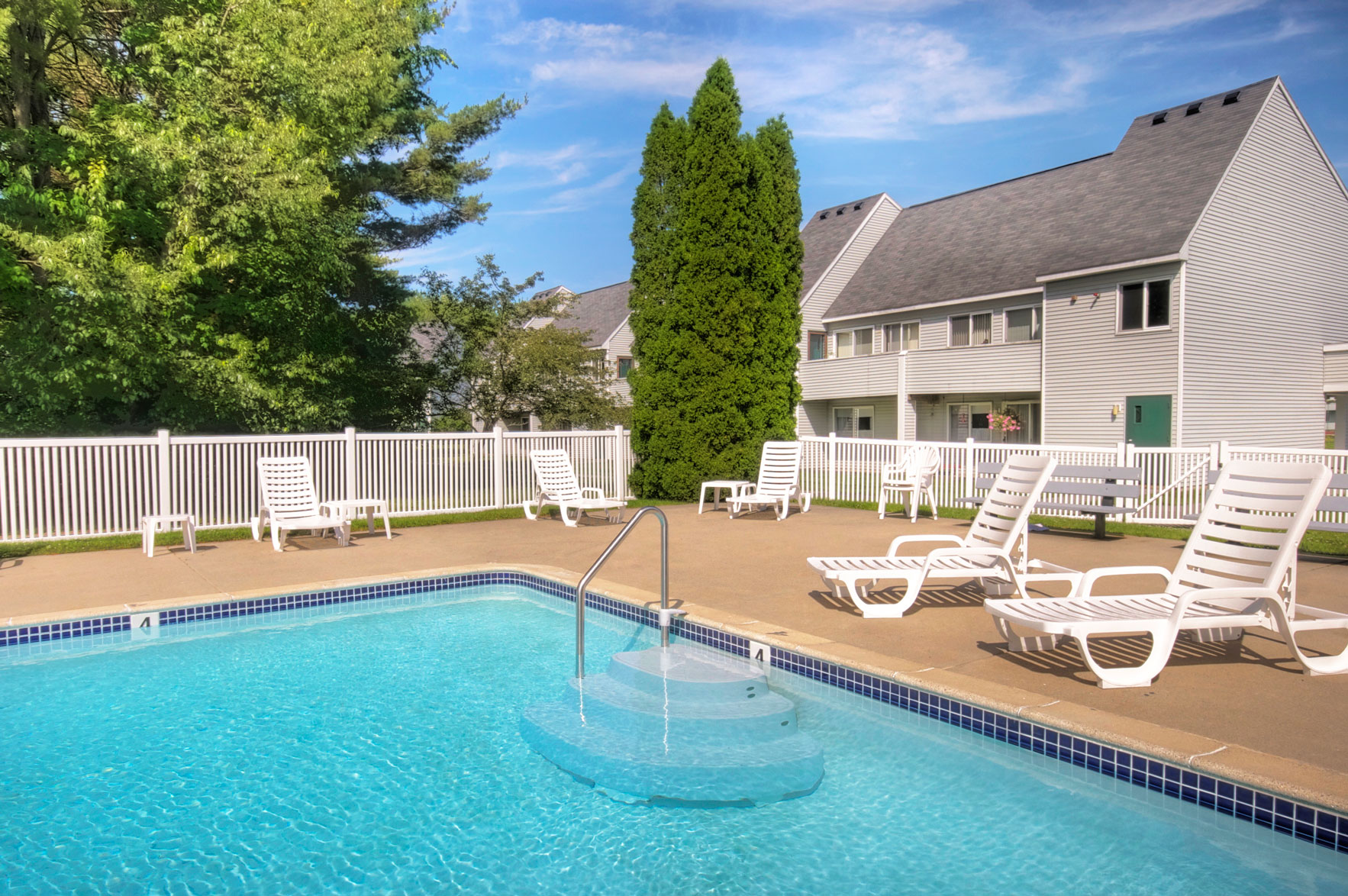 Apartments in Falmouth, ME Foreside Estates Princeton Properties