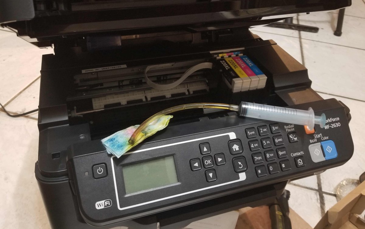 Pushed alcohol through to old Epson WF-2630 printhead, then died