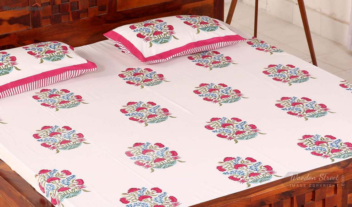 Experience the Top 4 Benefits of Cotton Bedsheets at Wooden Street