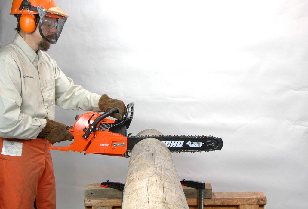 Safety tips for chainsaws Pro Construction Guide
