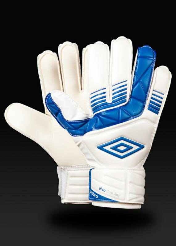 Junior Umbro Goalkeeper Gloves Umbro Junior Neo Cup Goalkeeping Kids Goalie Gloves