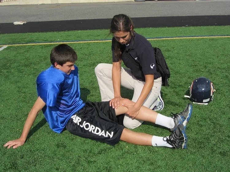 An Athletic Trainers Role in Recovery From Overuse Injuries